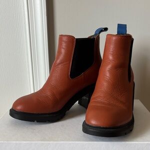 Camper Leather Chelsea Boots with Black Elastic Panels